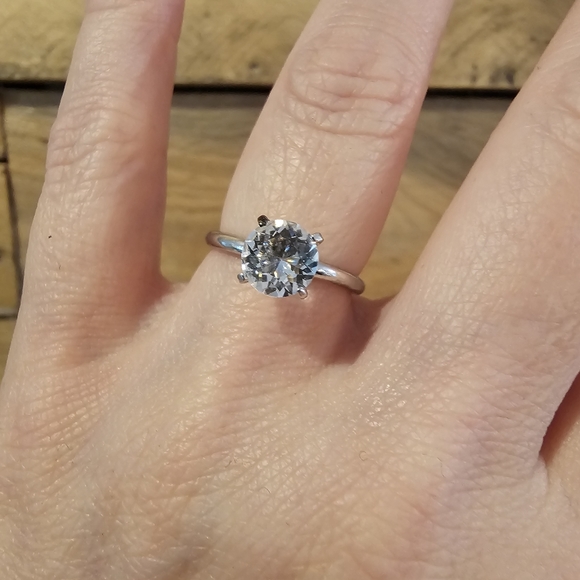 Vintage Jewelry - Vintage 1980s Uncas Vanderbilt Jewel solitaire CZ ring size 6